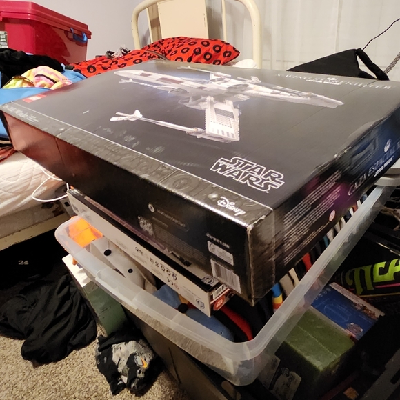 Lego Star Wars X-Wing Fighter #75355. 1953 pieces NIB - Picture 8 of 11